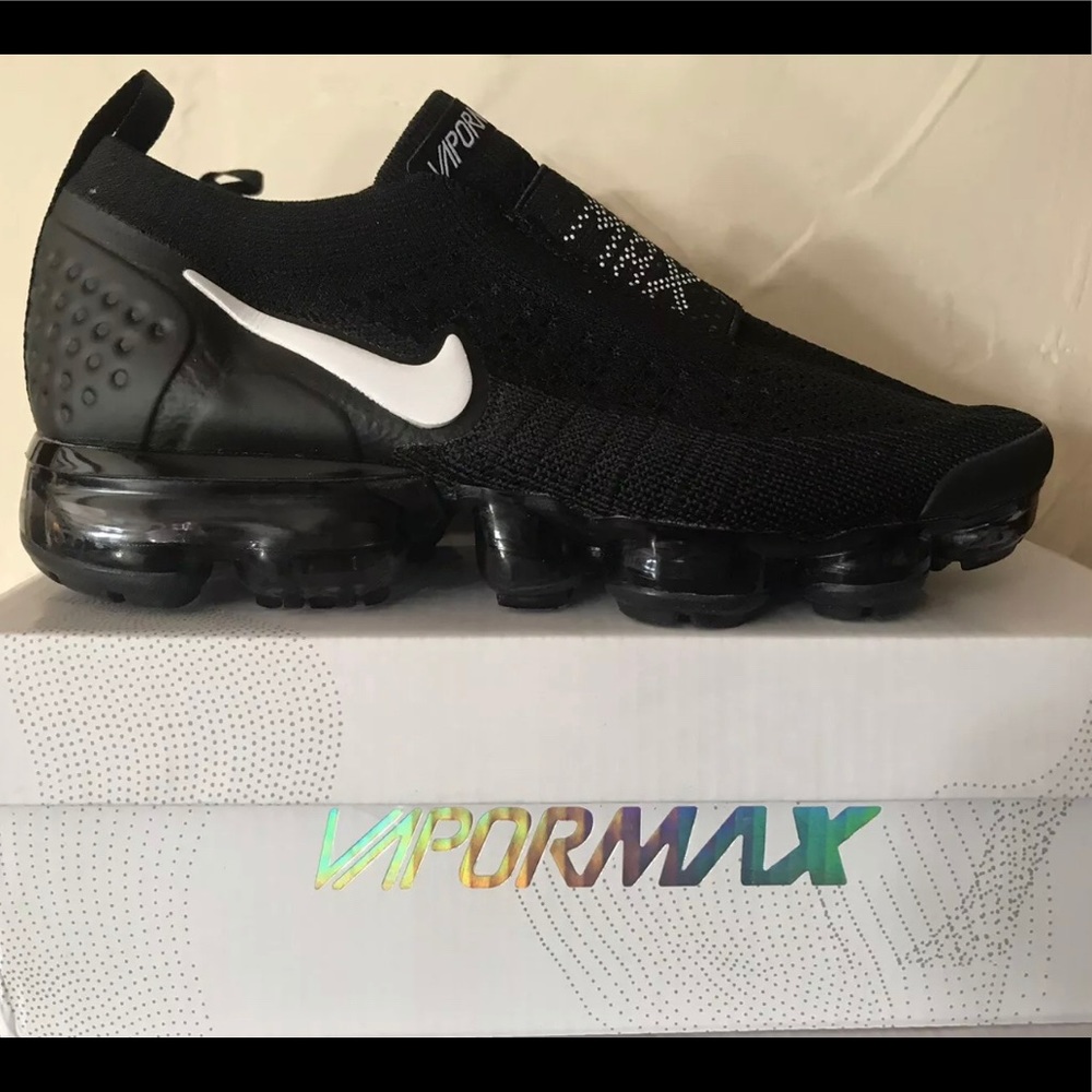Women’s Nike VaporMax Flyknit Size 7